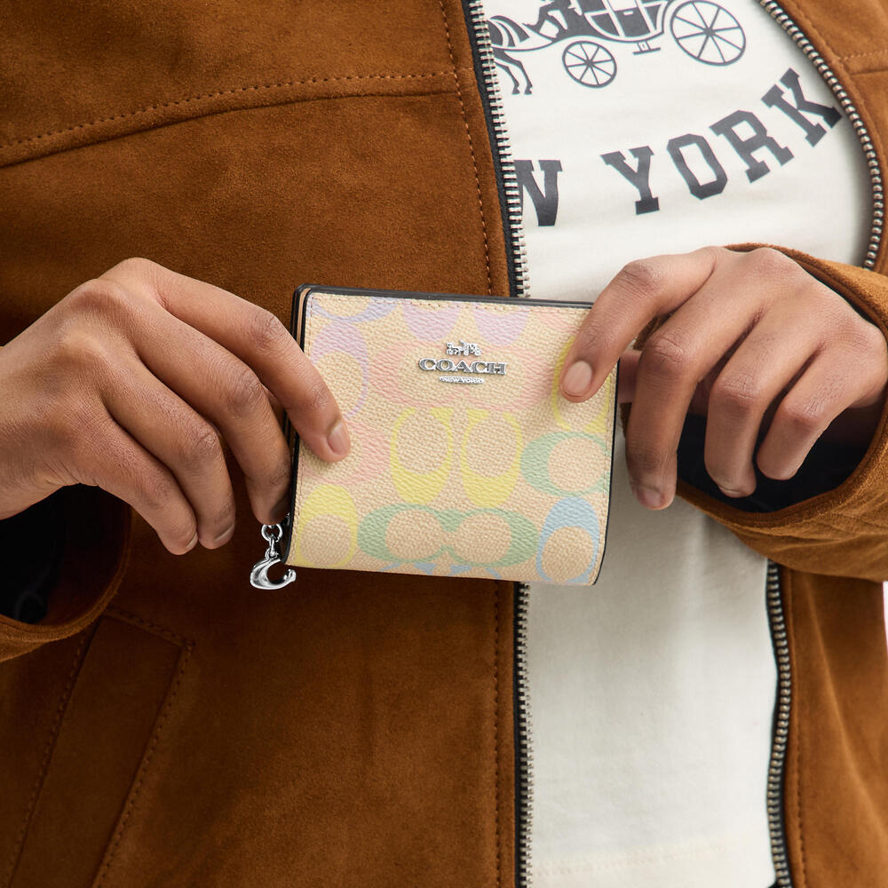 🌈Coach NWT Snap Wallet In Rainbow Canvas Signature print with Silver Hardware - Picture 2 of 8